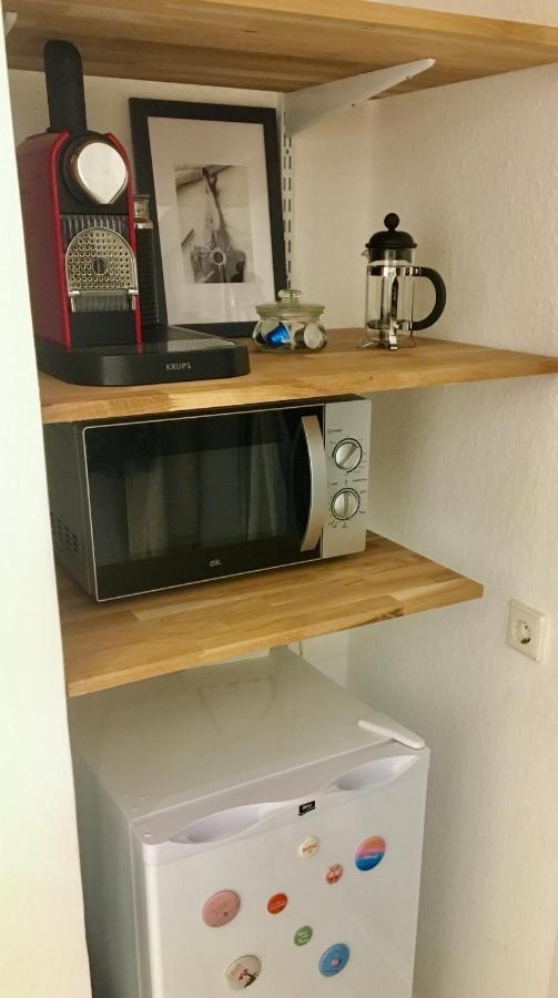 'Das Kleine Feine' - Ruhige, Helle Ferienwohnung Mit Parkplatz Und Balkon Pforzheim Exterior photo